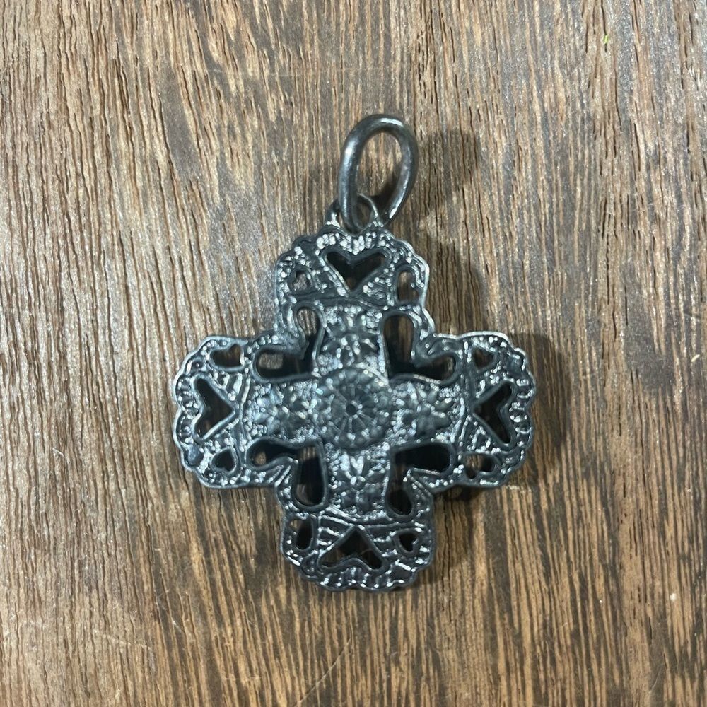 gothic fairycore Vintage Premier designs kindred cross pendant